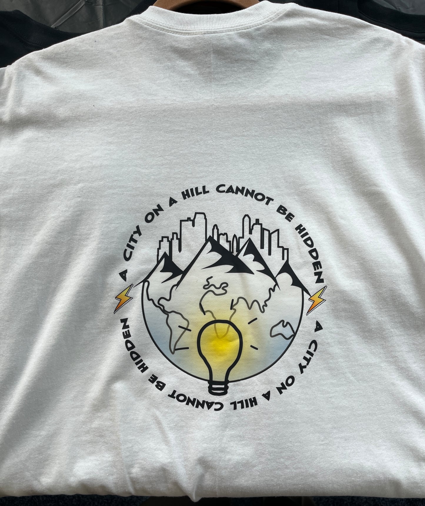 Be Lit tee | Matt 5:14