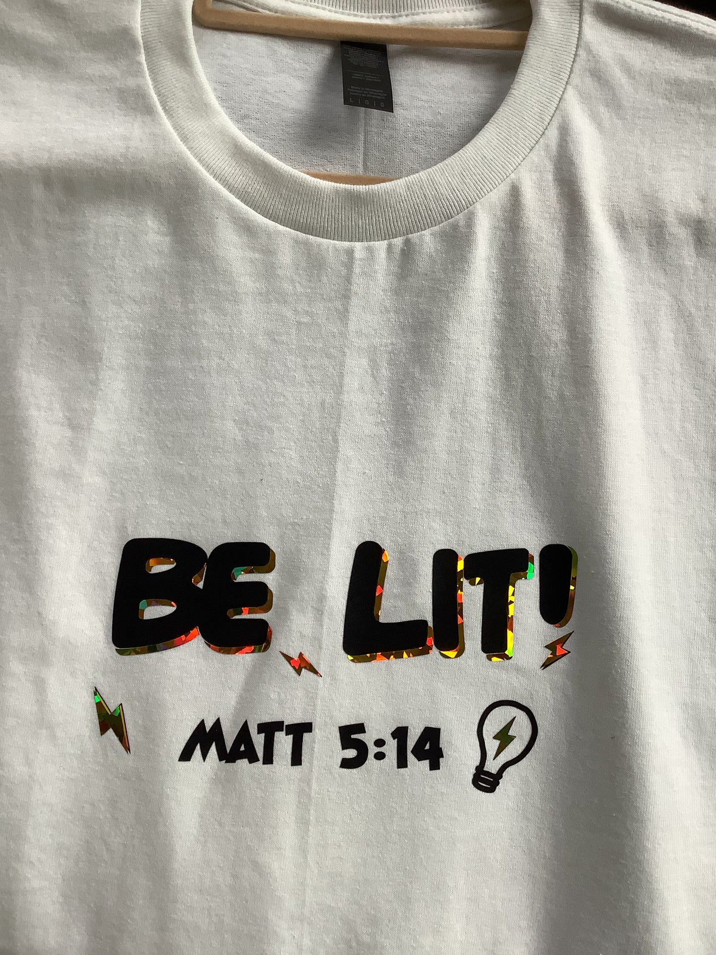 Be Lit tee | Matt 5:14